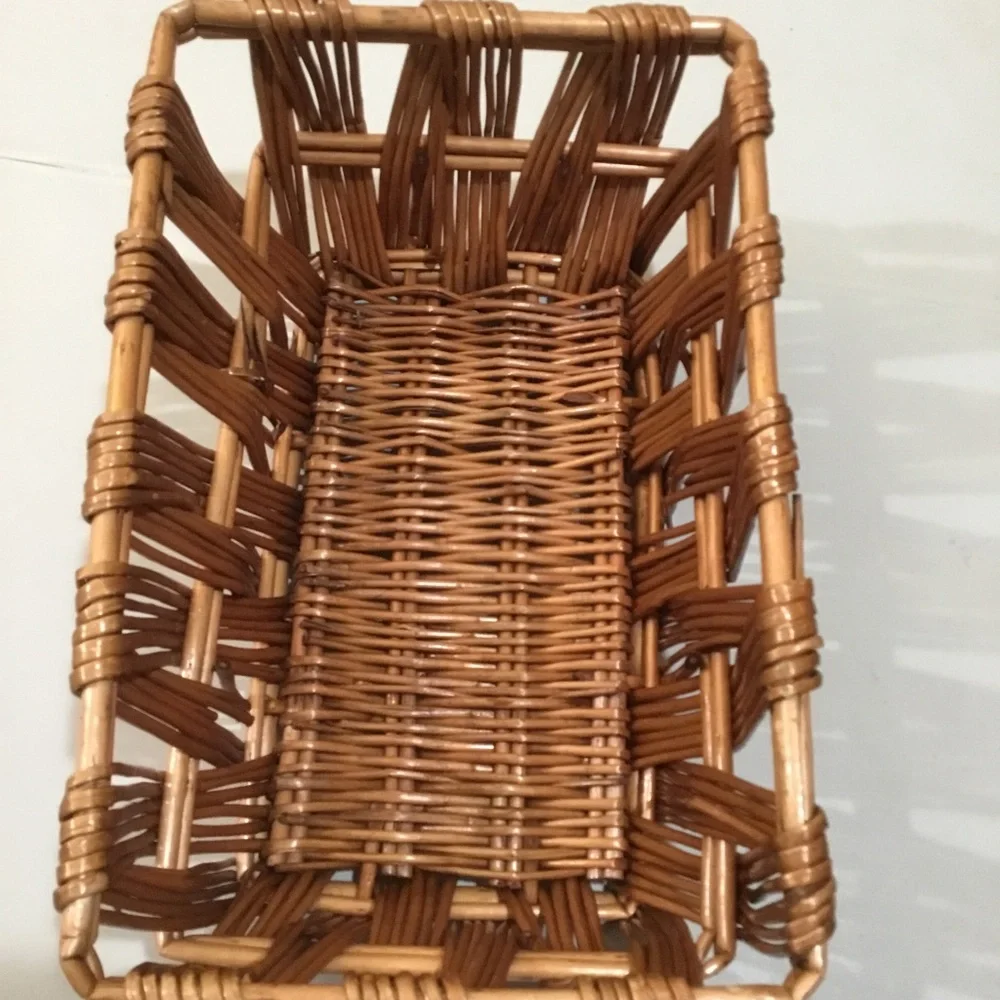 Wicker Basket - Picture 3 of 12